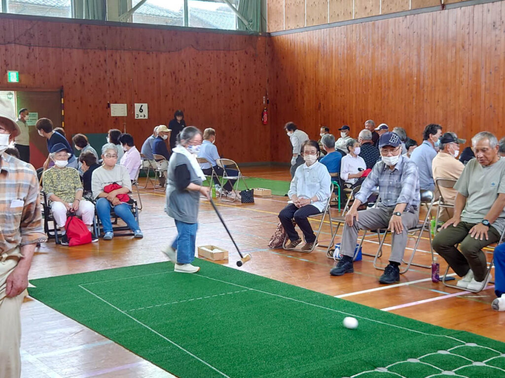 北日野地区自治振興会 「第1回囲碁ボール大会」