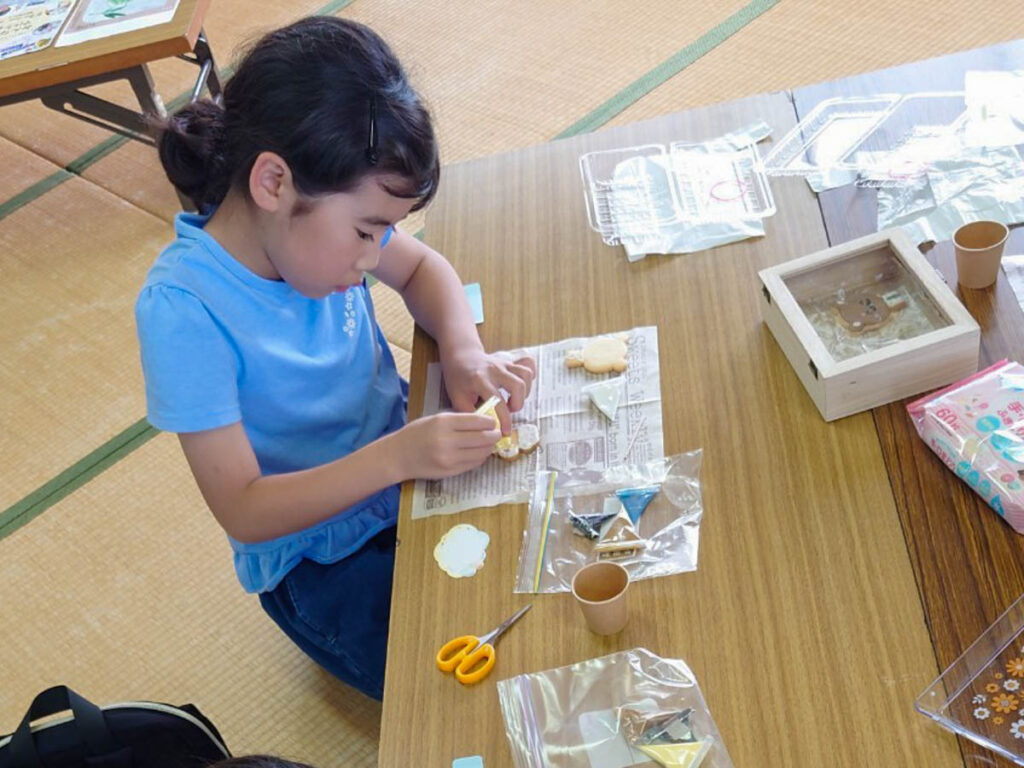 北日野地区自治振興会 父の日のアイシングクッキー作り