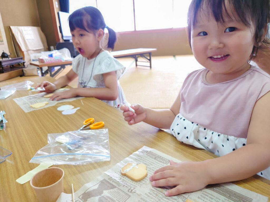 北日野地区自治振興会 父の日のアイシングクッキー作り