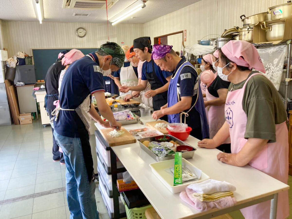 北日野地区自治振興会 男性クッキング教室