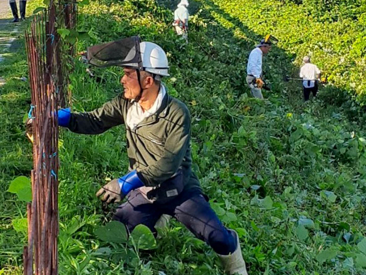 北日野地区自治振興会 河川一斉清掃