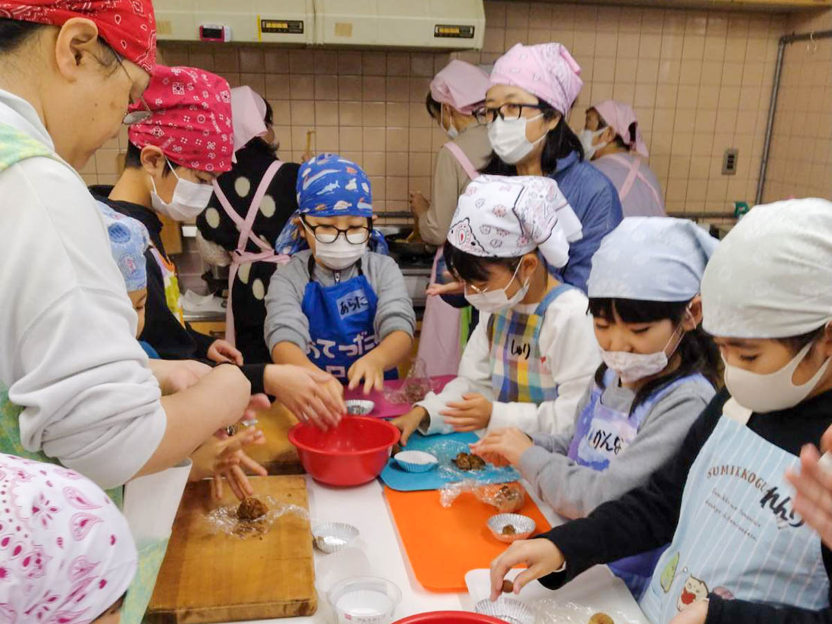 日野地区自治振興会 キッズキッチン