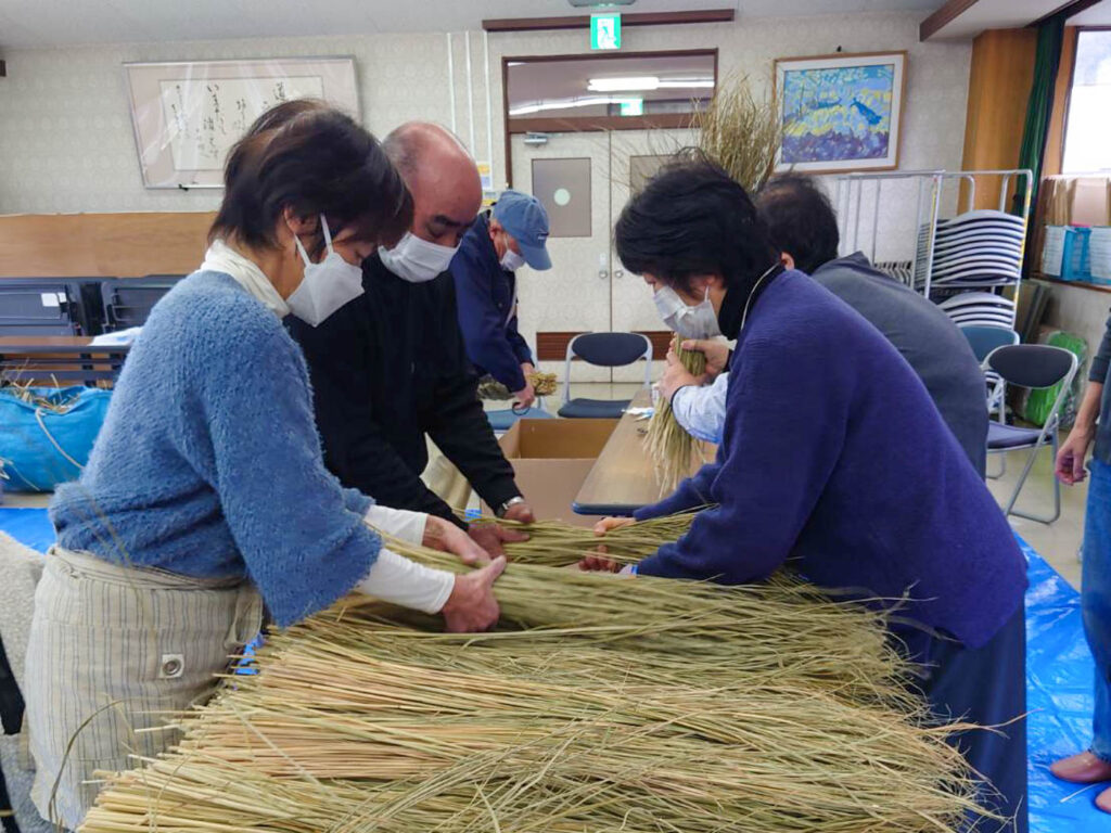 日野地区自治振興会 しめ縄作り