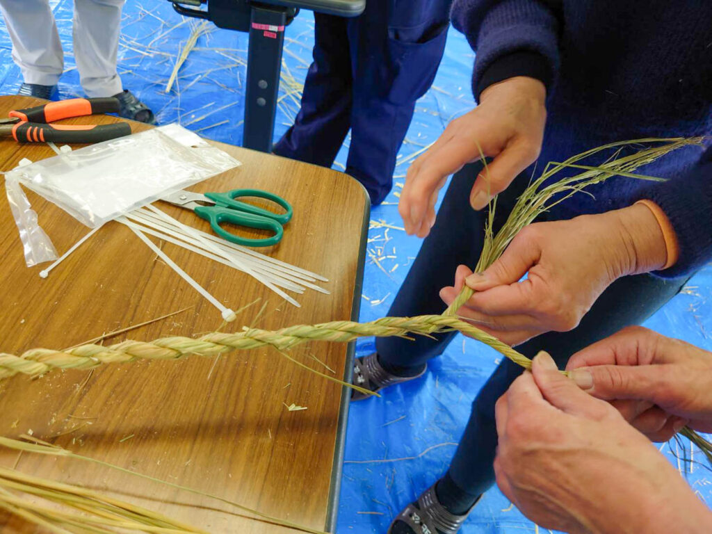 日野地区自治振興会 しめ縄作り