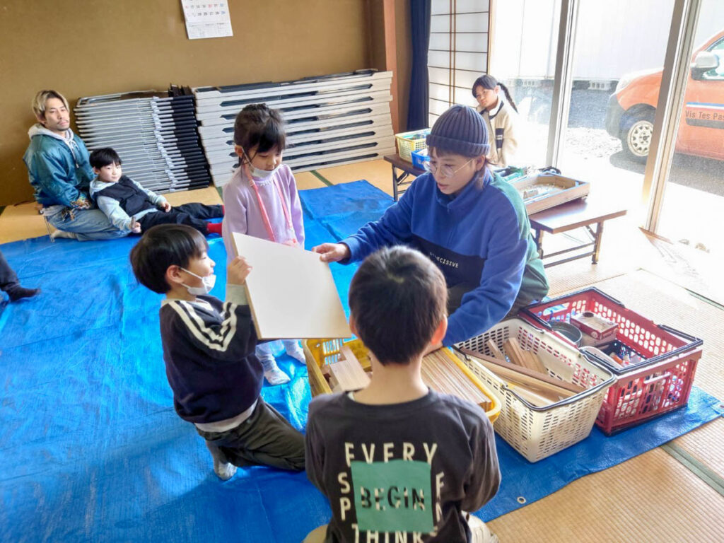 北日野地区自治振興会 スマートボール作り教室