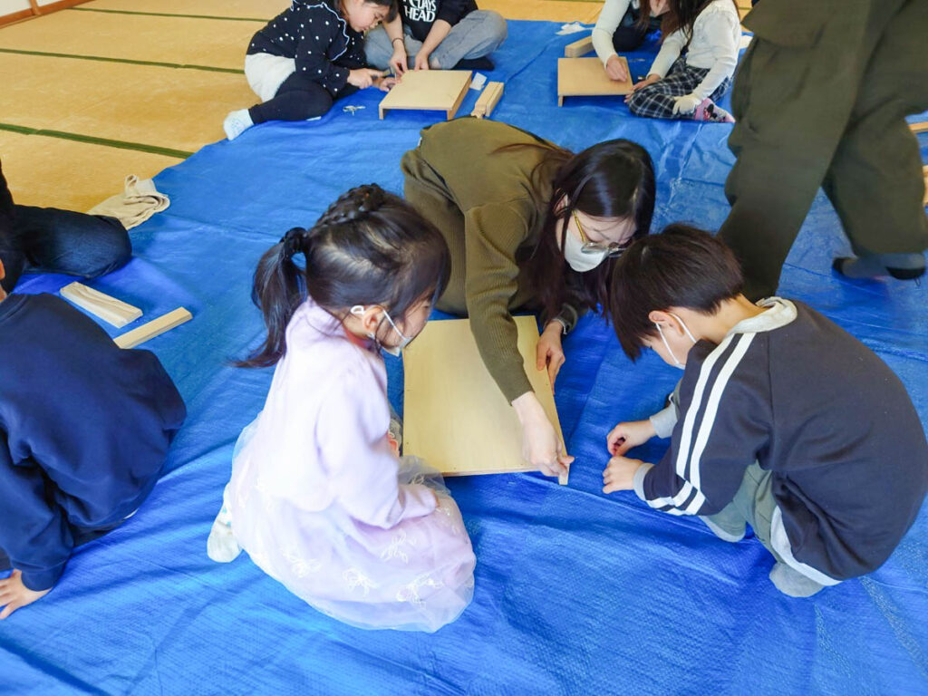 北日野地区自治振興会 スマートボール作り教室