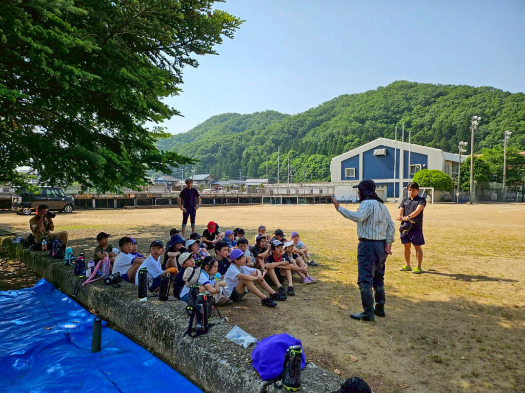 北日野地区自治振興会 北日野小学校 田植え