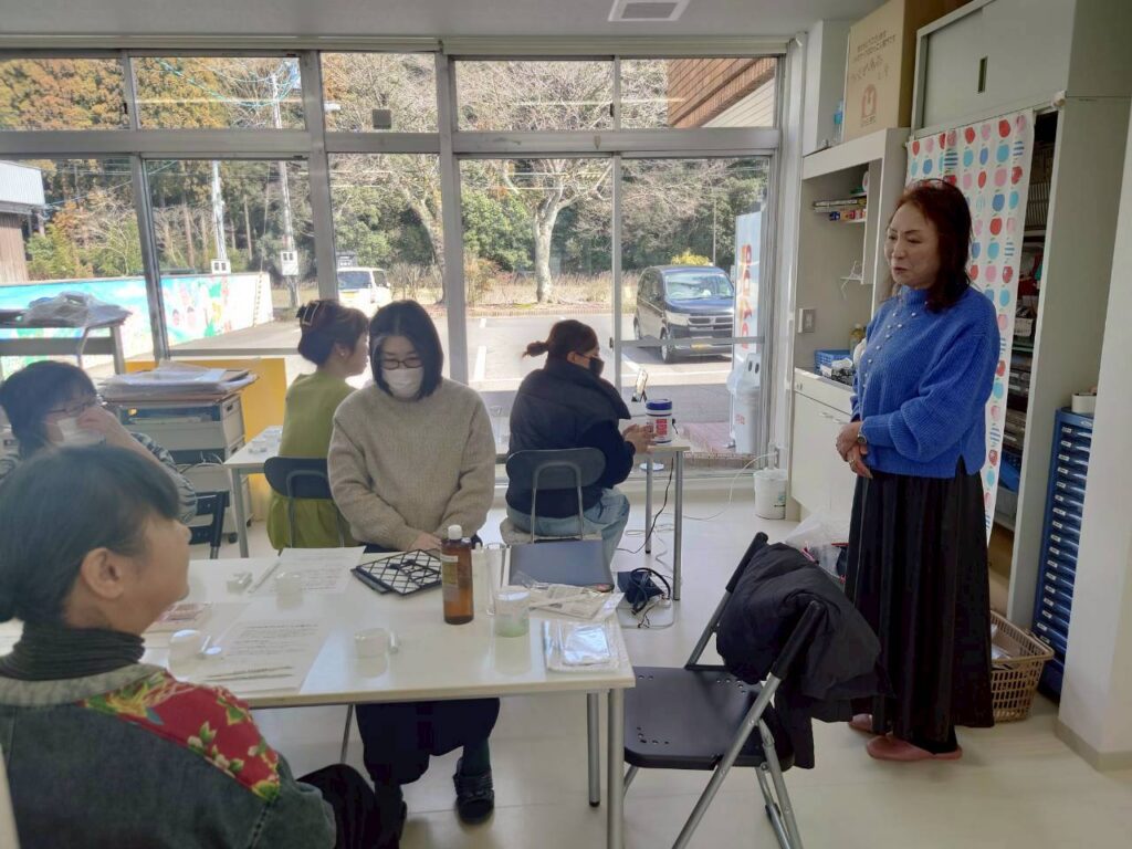 手作りリップ＆ハンドクリーム作り