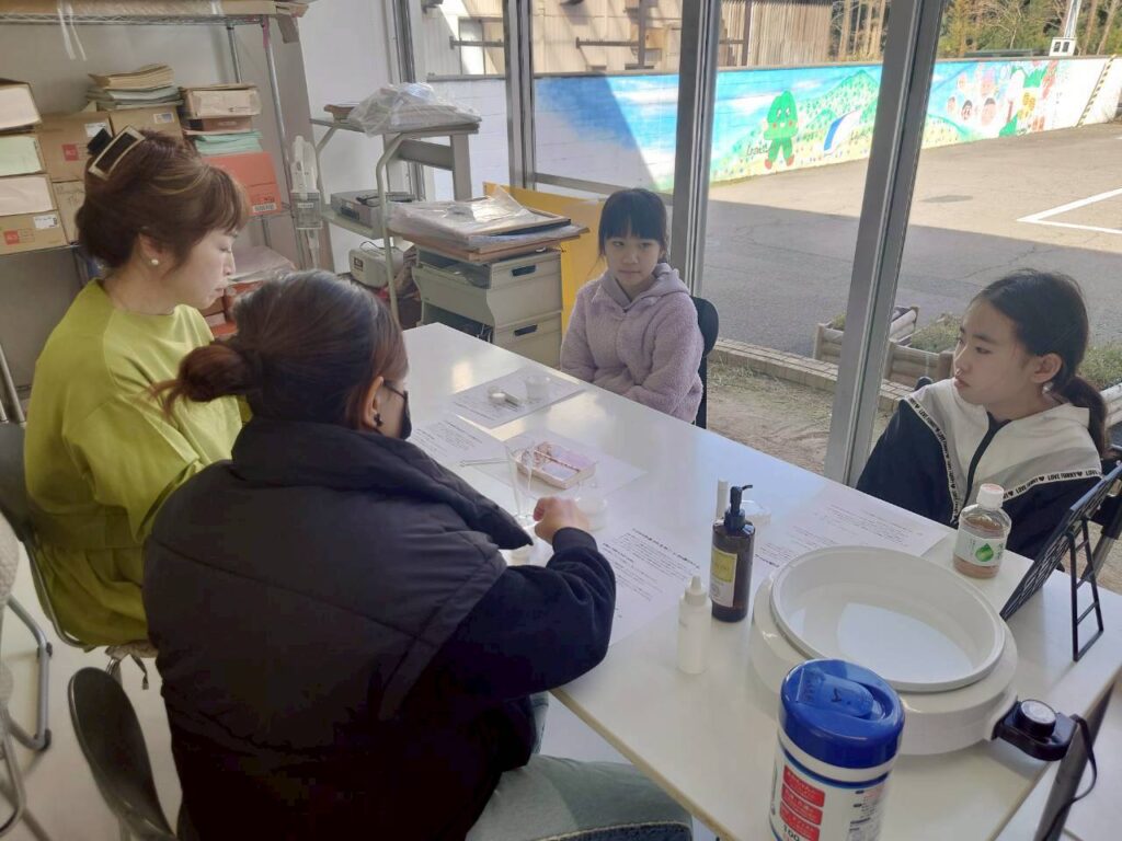 手作りリップ＆ハンドクリーム作り