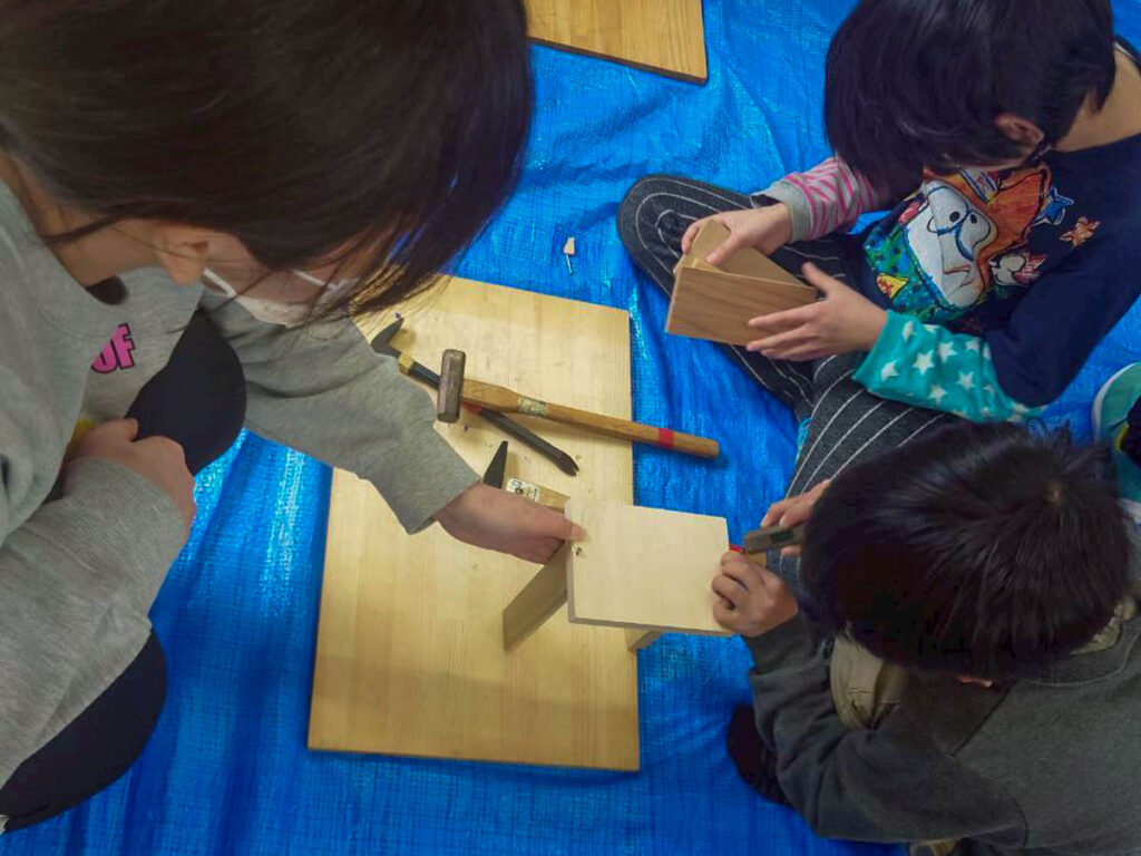 北日野地区自治振興会 放課後子ども教室 木工教室