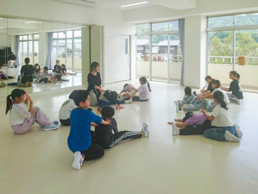 北日野地区自治振興会 ひのっこkidsダンス教室