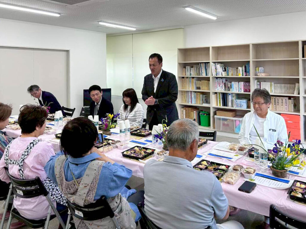 北日野地区自治振興会 タケノコ料理試食会