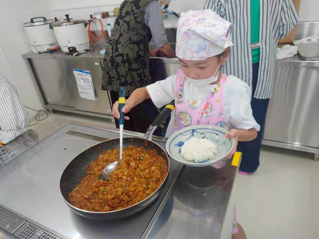北日野地区自治振興会 薬膳キーマカレー講座