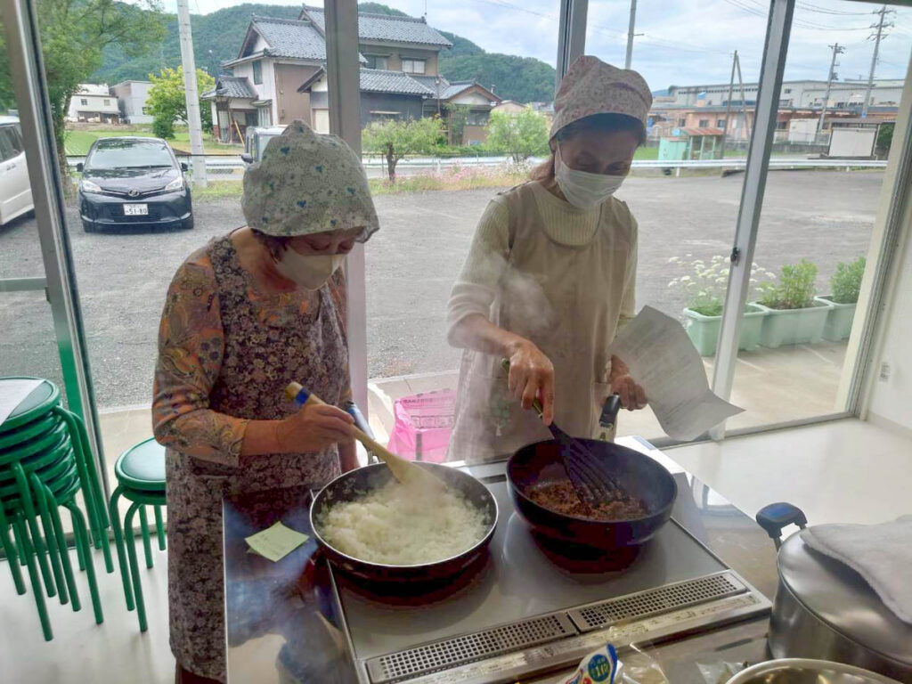 北日野地区自治振興会 薬膳キーマカレー講座