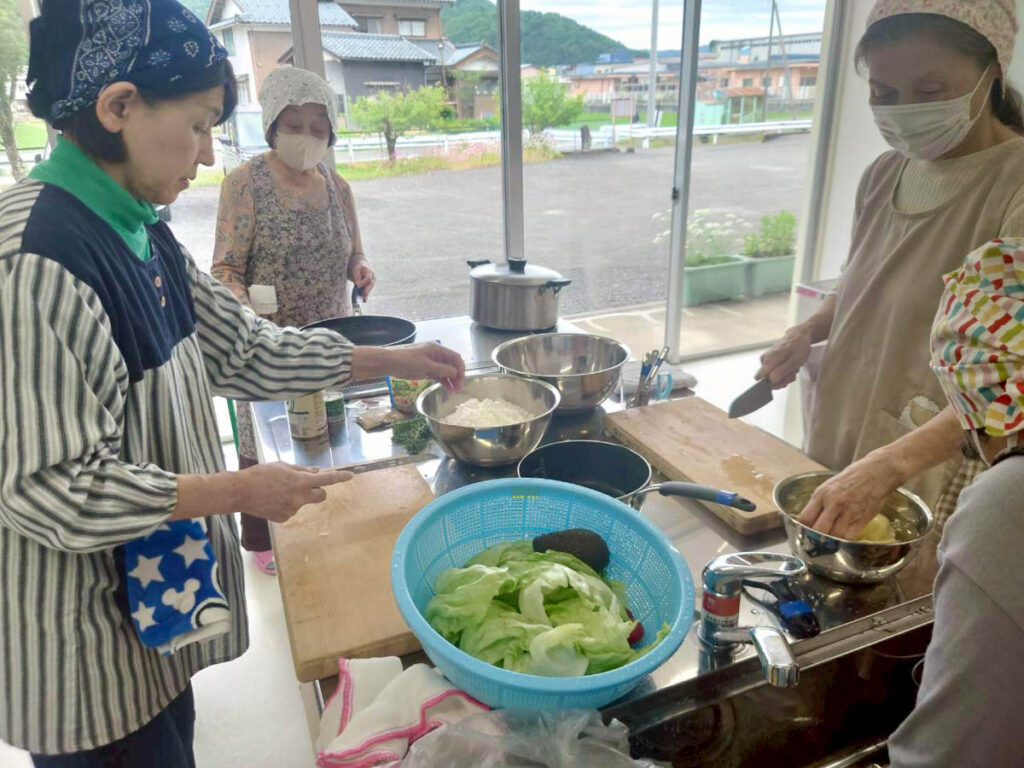 北日野地区自治振興会 薬膳キーマカレー講座