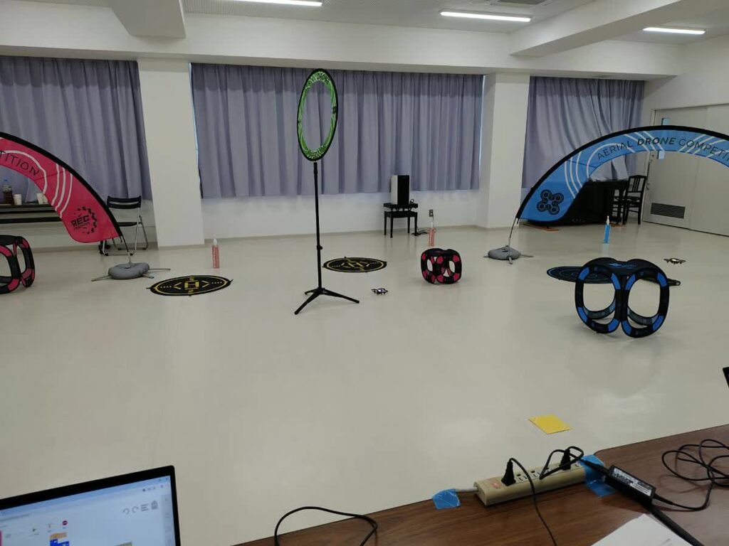 北日野自治振興会 ドローンプログラミング体験会の様子