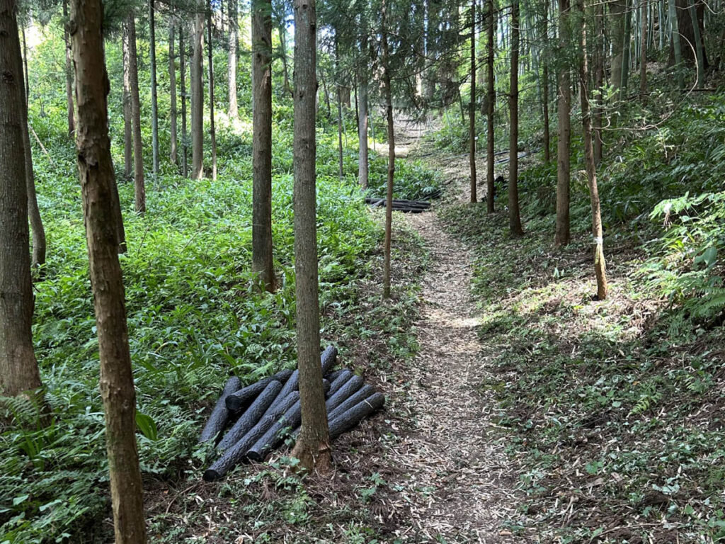 北日野地区自治振興会 岩内山登山道整備事業